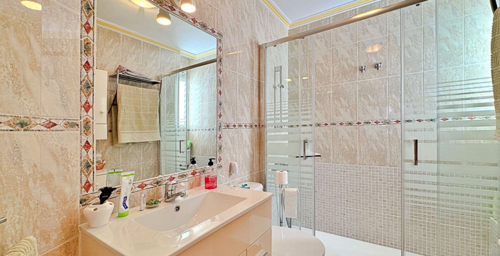 Resale - Apartment / flat - Orihuela Costa - La Zenia