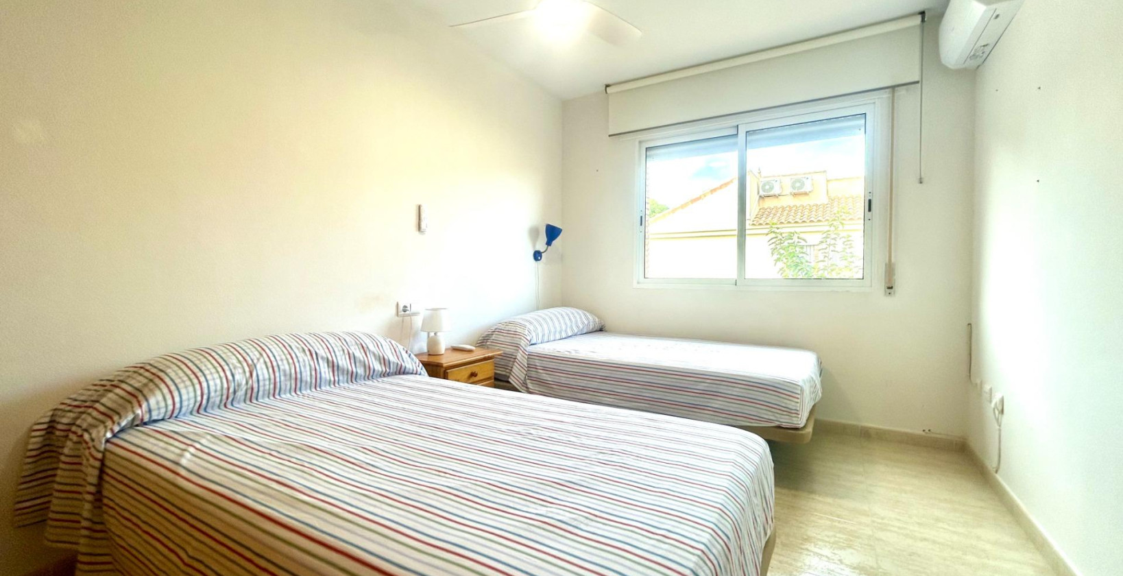 Resale - Apartment / flat - Orihuela Costa - Campoamor