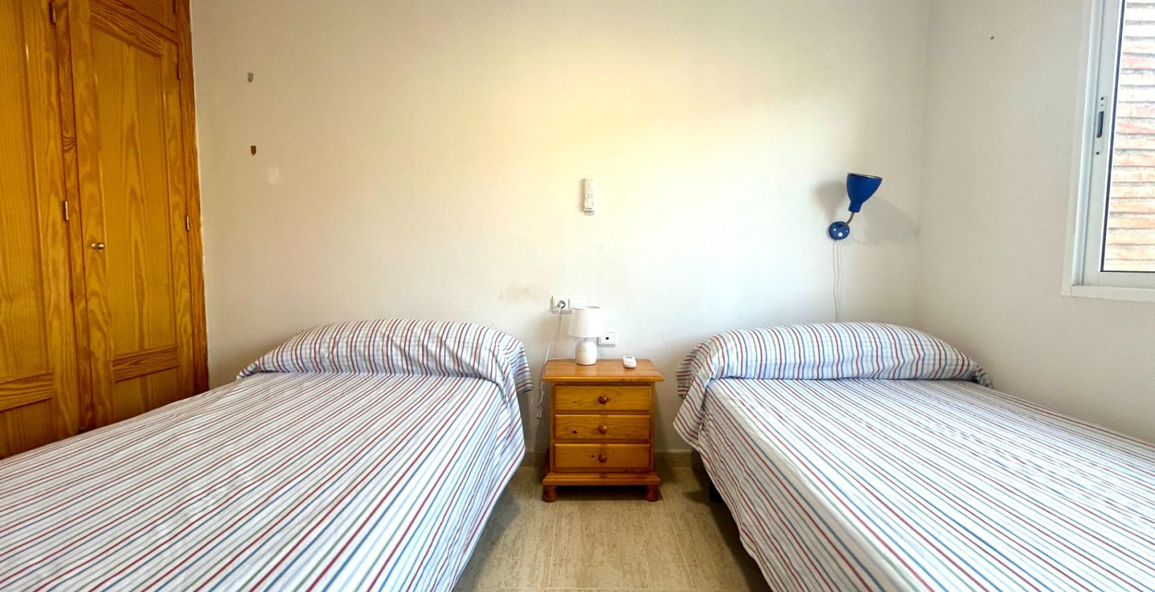 Resale - Apartment / flat - Orihuela Costa - Campoamor