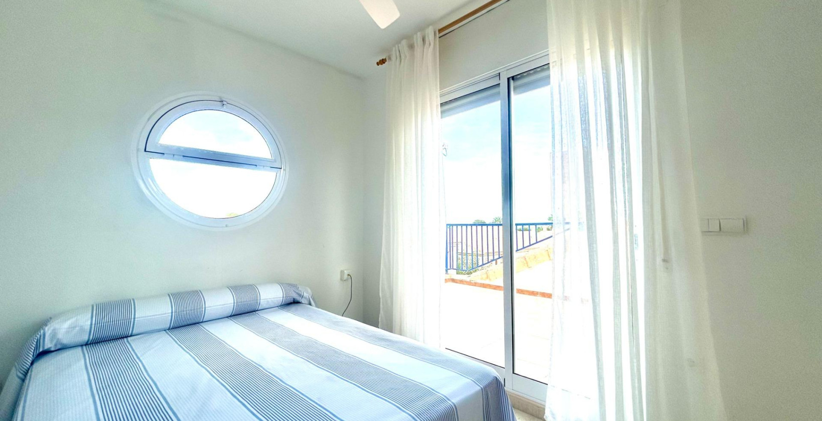 Resale - Apartment / flat - Orihuela Costa - Campoamor