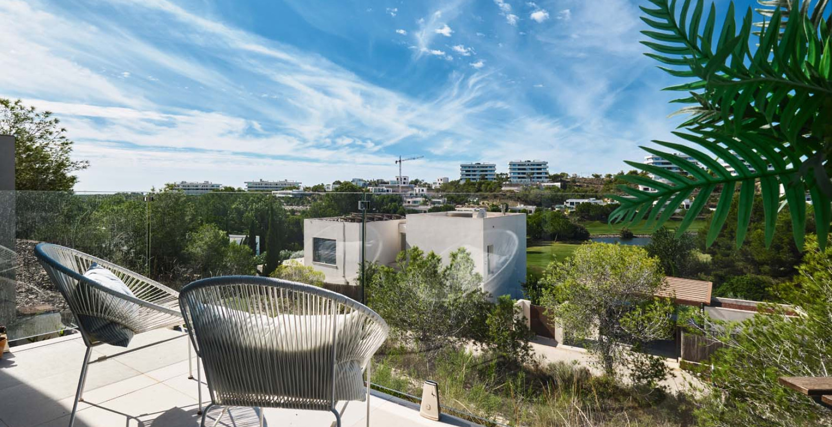 Återförsäljning - Villa - Las Colinas Golf