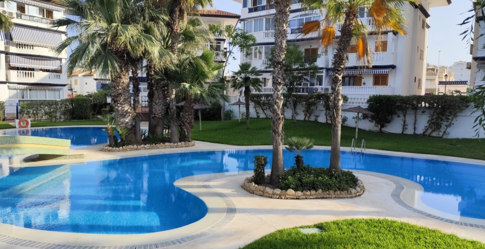 Resale - Apartment / flat - Torrevieja