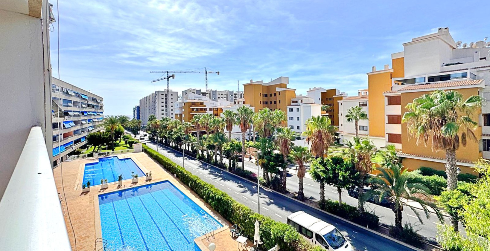 Resale - Apartment / flat - Torrevieja - Rocio del mar