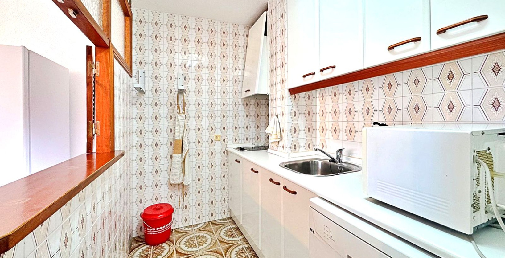 Resale - Apartment / flat - Torrevieja - Rocio del mar