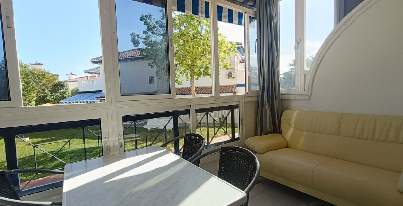 Resale - Apartment / flat - Torrevieja