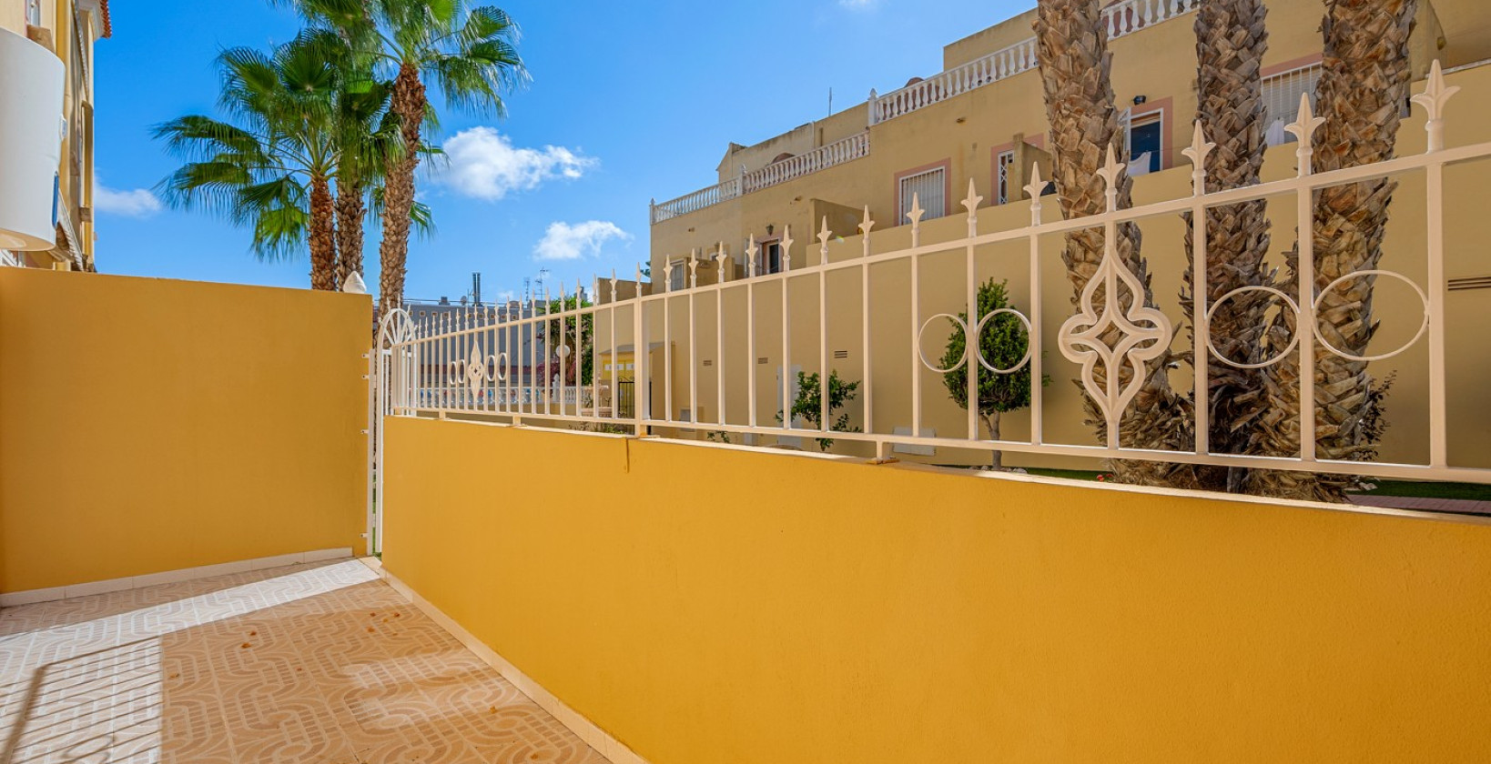 Resale - Apartments - San Miguel de Salinas - Orihuela Costa