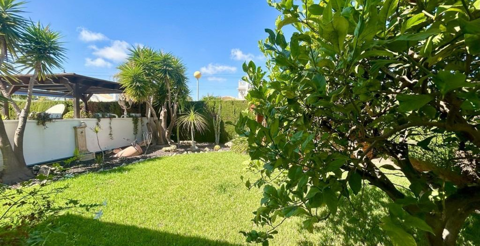 Återförsäljning - Villa - Orihuela Costa - Cabo Roig