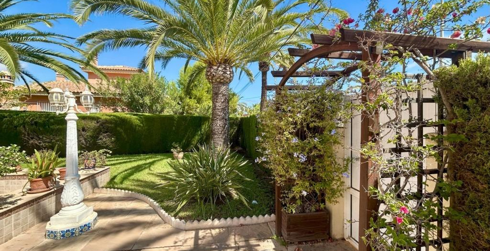 Återförsäljning - Villa - Orihuela Costa - Cabo Roig