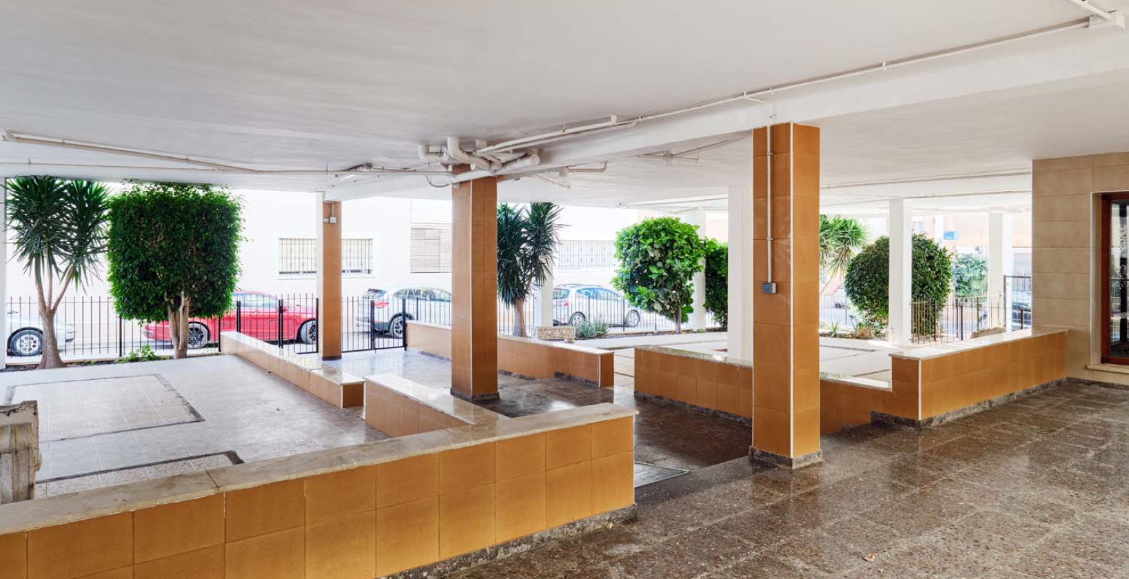 Resale - Apartment / flat - Lo Pagan