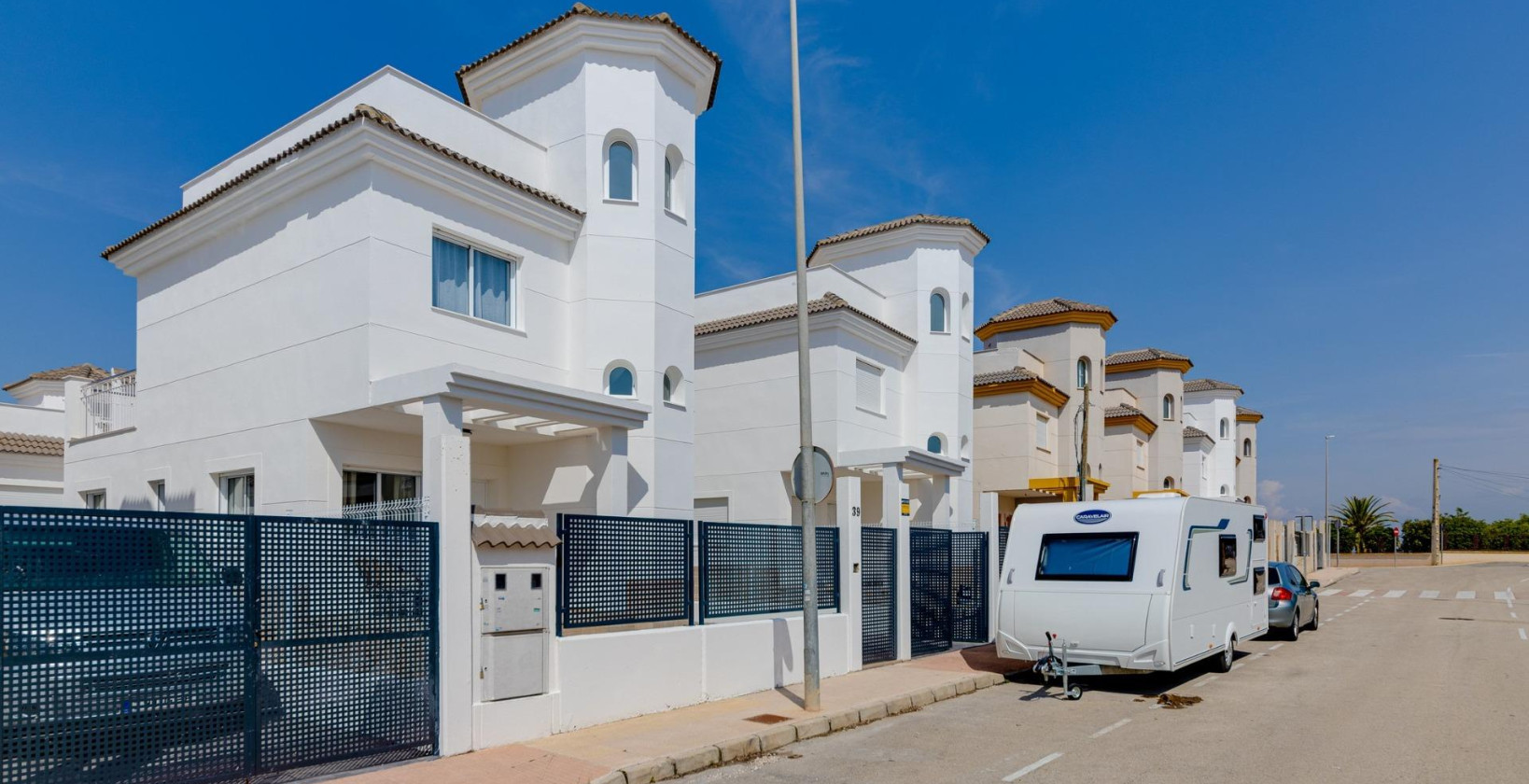 Nueva construcción  - Chalet - San Fulgencio - El Oasis