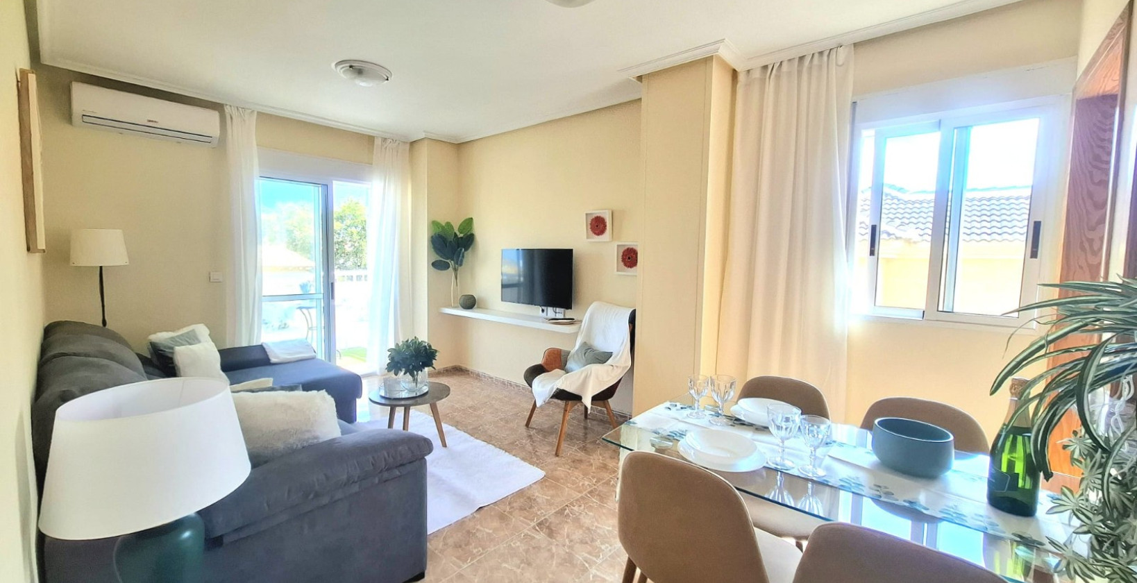 Resale - Apartment / flat - Torrevieja - torrevieja