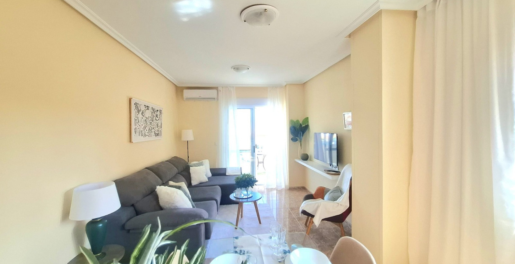 Resale - Apartment / flat - Torrevieja - torrevieja