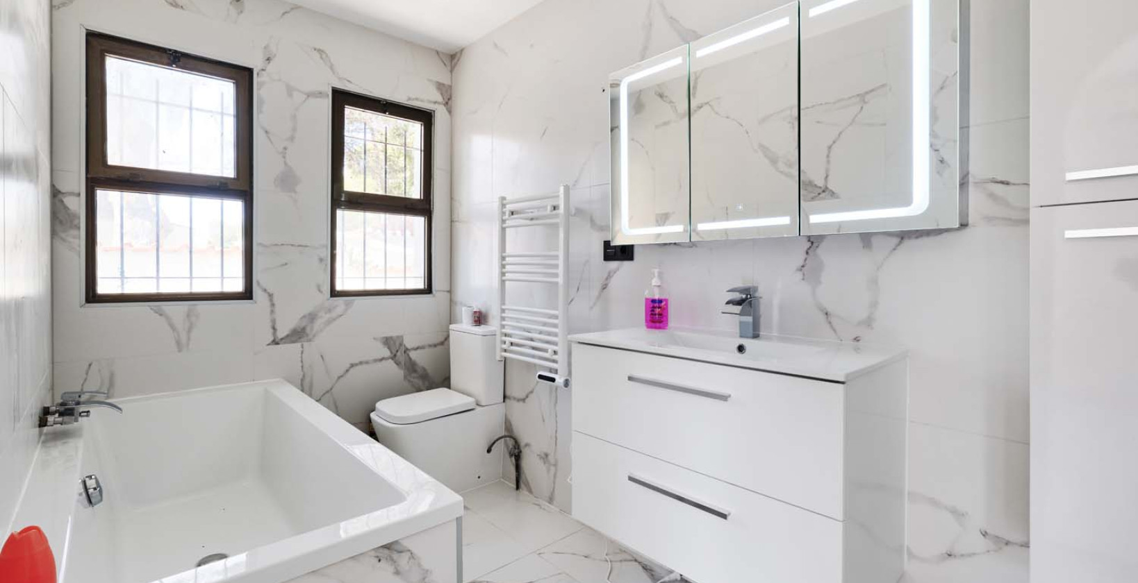 Återförsäljning - Villa - Pinar de Campoverde