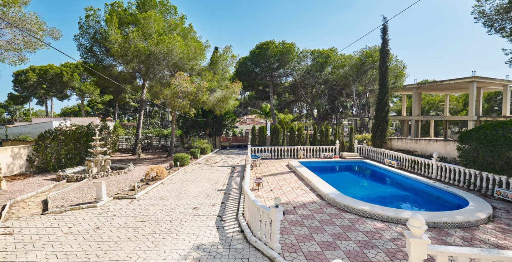 Återförsäljning - Villa - Pinar de Campoverde