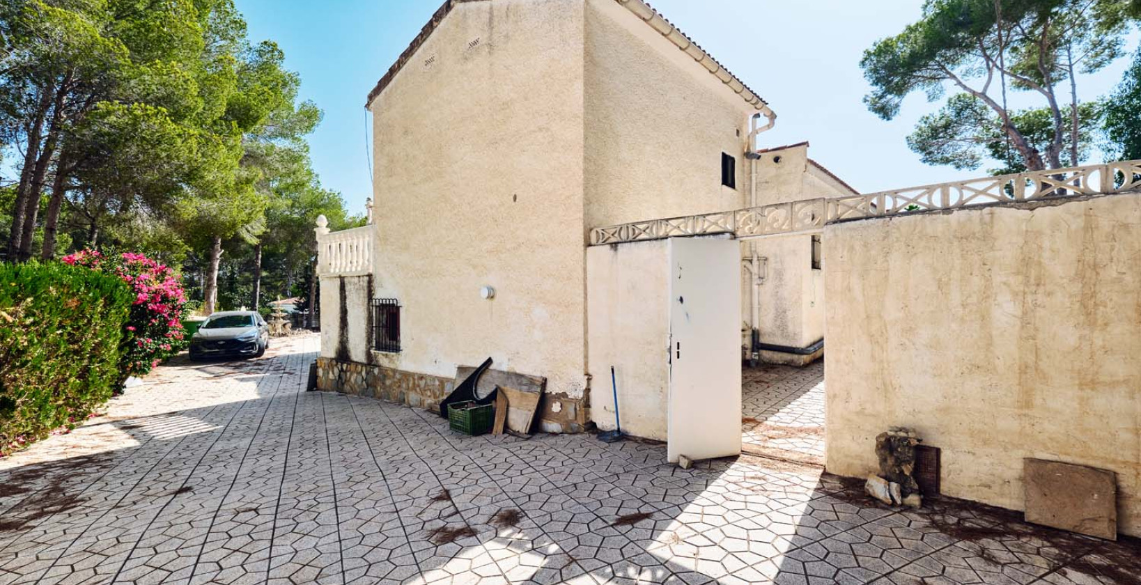 Återförsäljning - Villa - Pinar de Campoverde