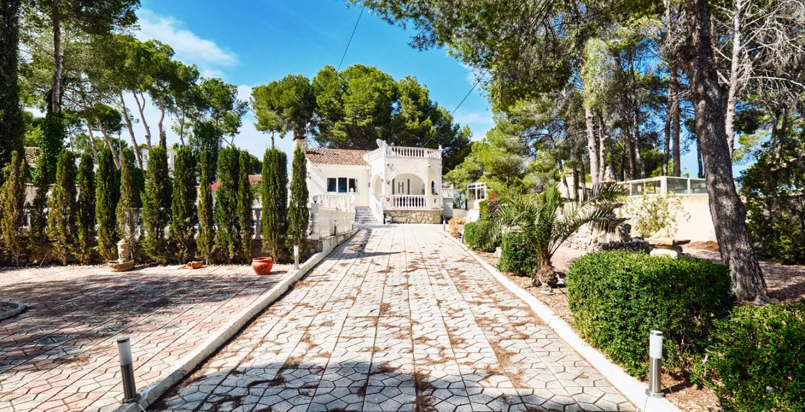 Återförsäljning - Villa - Pinar de Campoverde