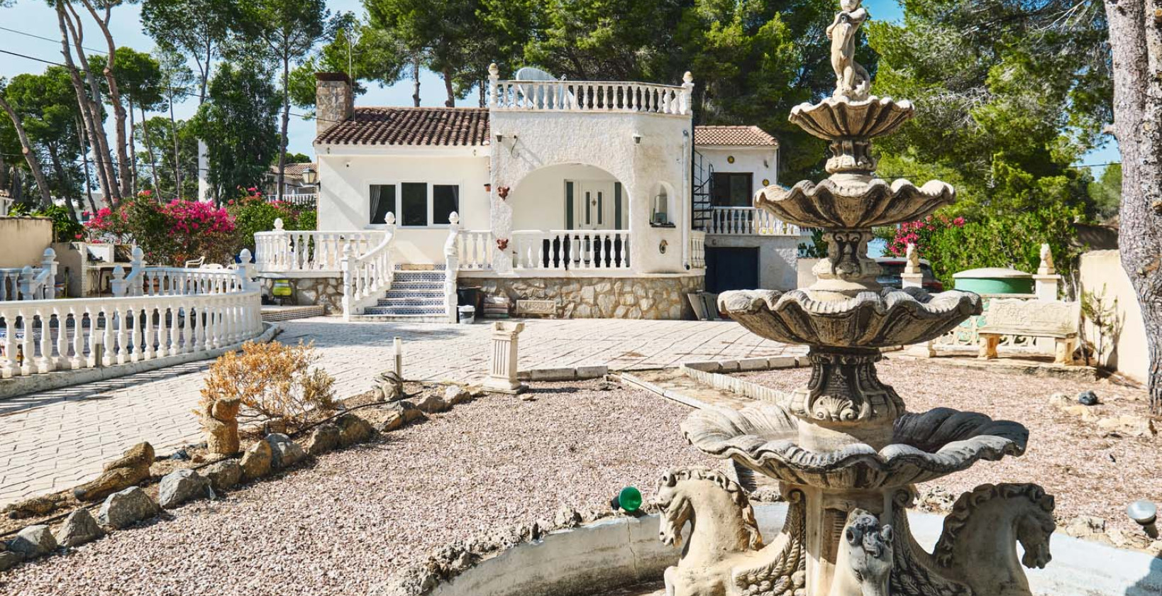 Återförsäljning - Villa - Pinar de Campoverde