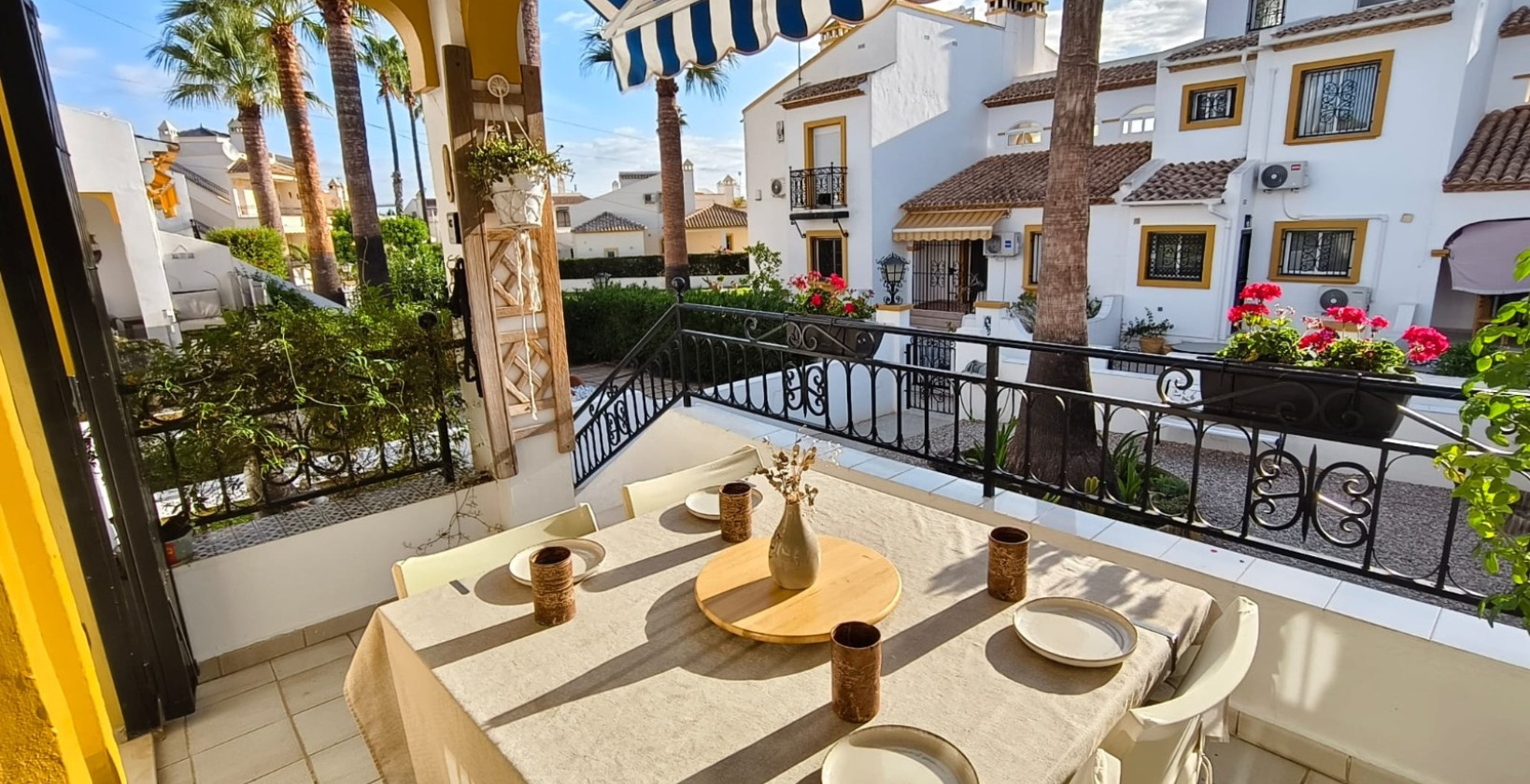 Resale - Townhouse - Orihuela Costa - Villamartín
