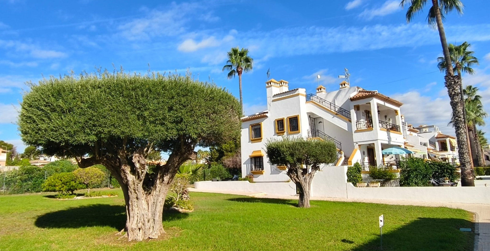Resale - Townhouse - Orihuela Costa - Villamartín