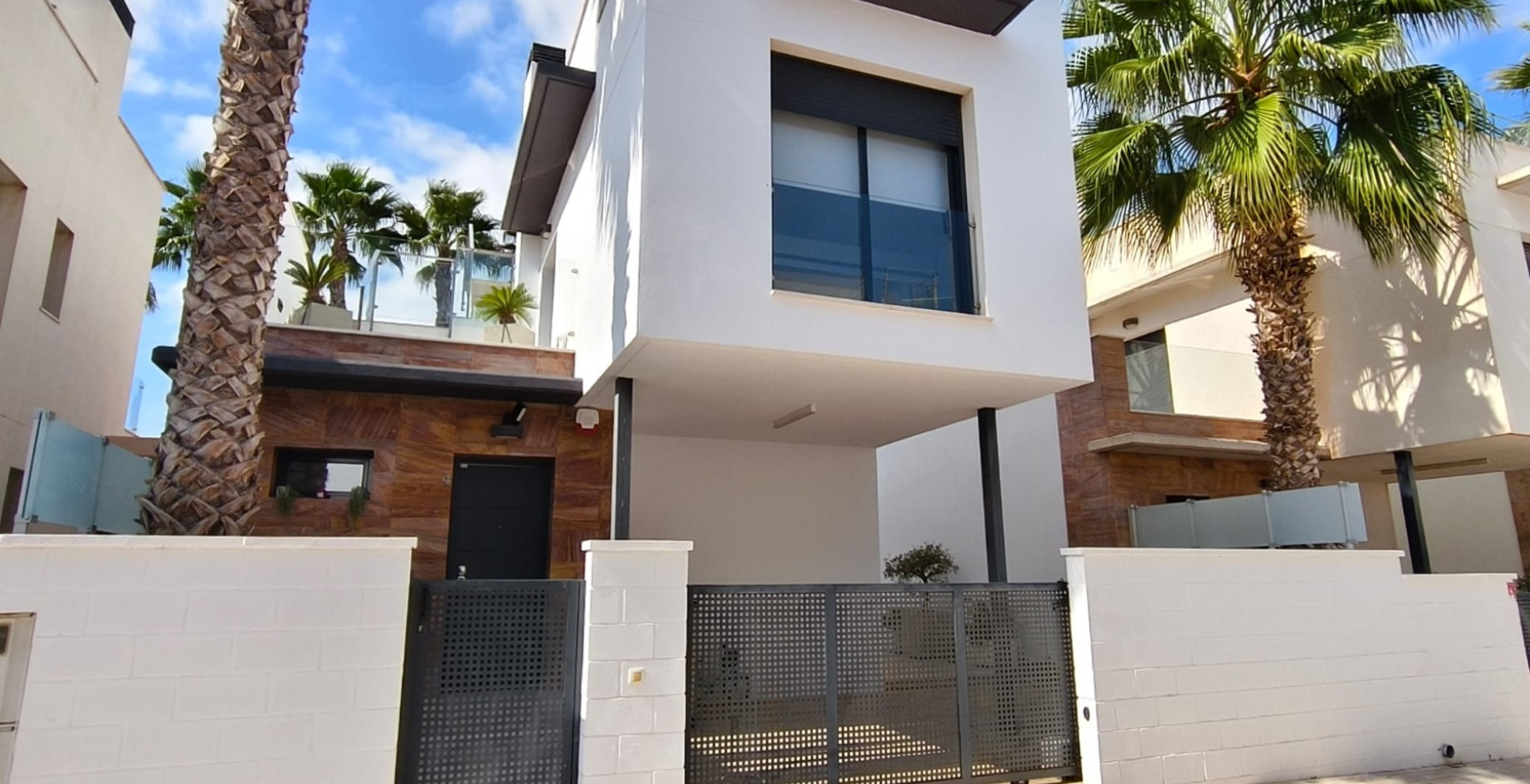 Resale - Villa - Orihuela Costa - Lomas de Cabo Roig