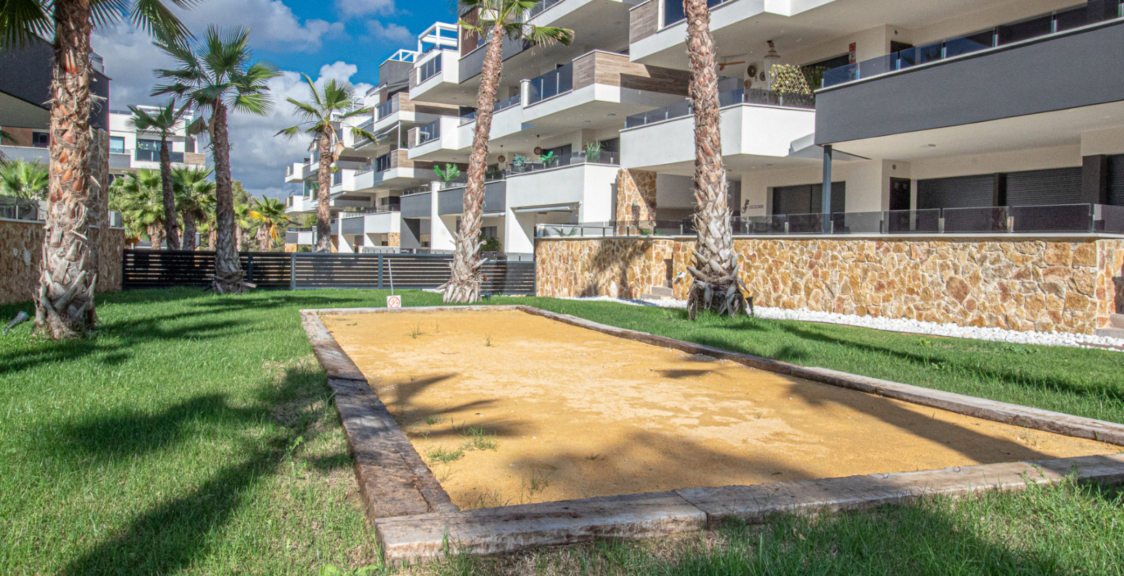 Resale - Apartment / flat - Los Altos