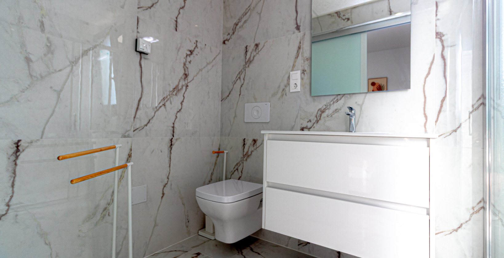 Resale - Apartment / flat - Los Altos