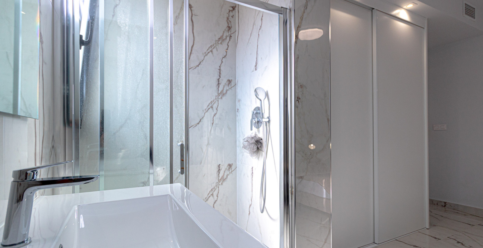 Resale - Apartment / flat - Los Altos