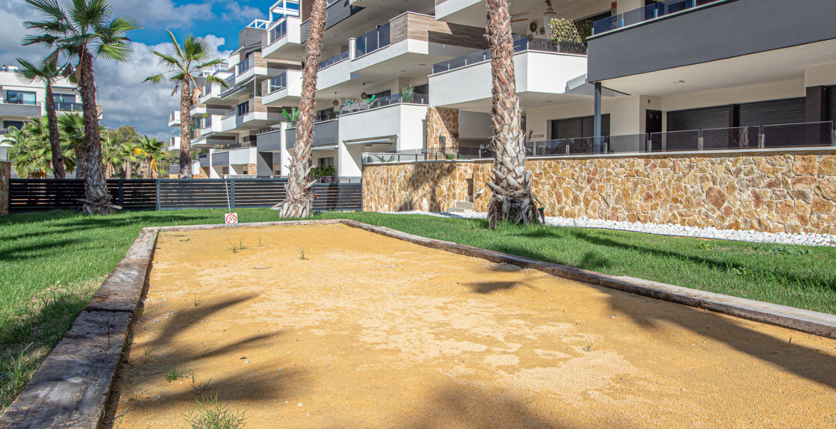 Resale - Apartment / flat - Los Altos