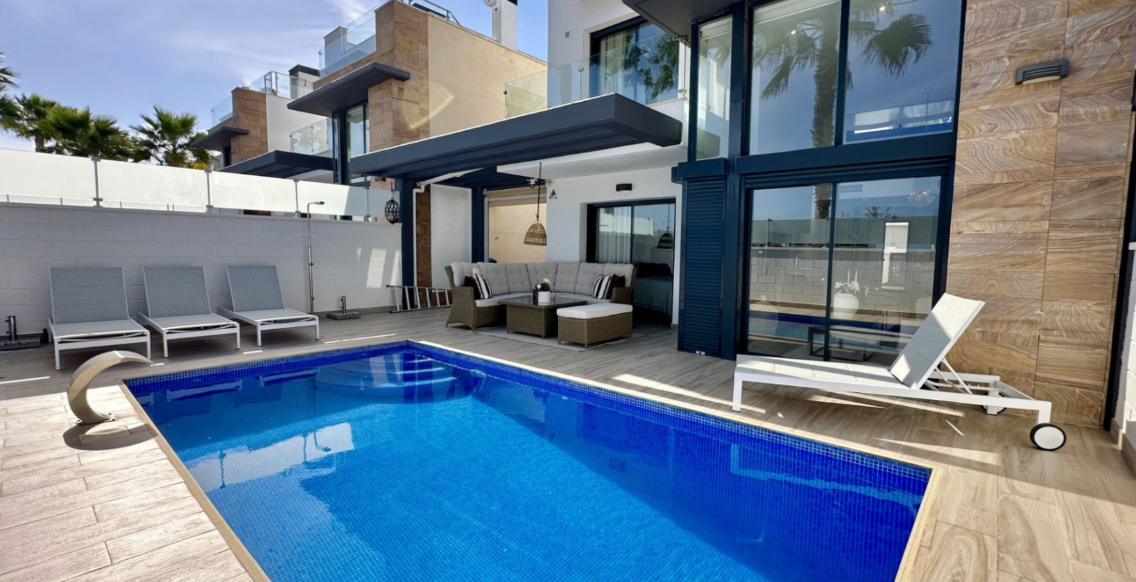 Resale - Villa - Orihuela Costa - Lomas de Cabo Roig