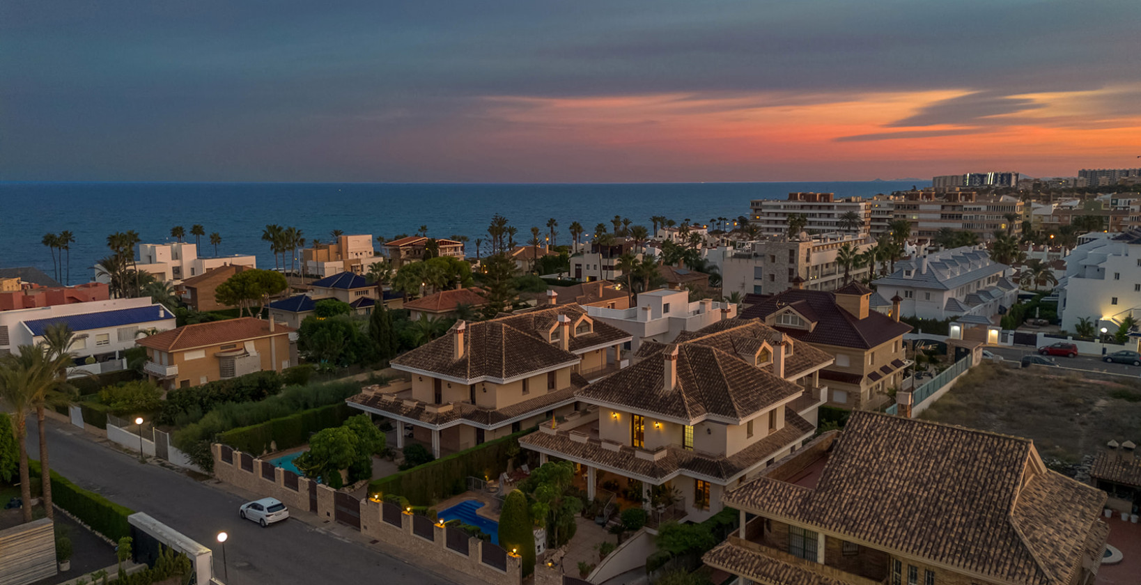 Resale - Villa - Torrevieja - La Veleta