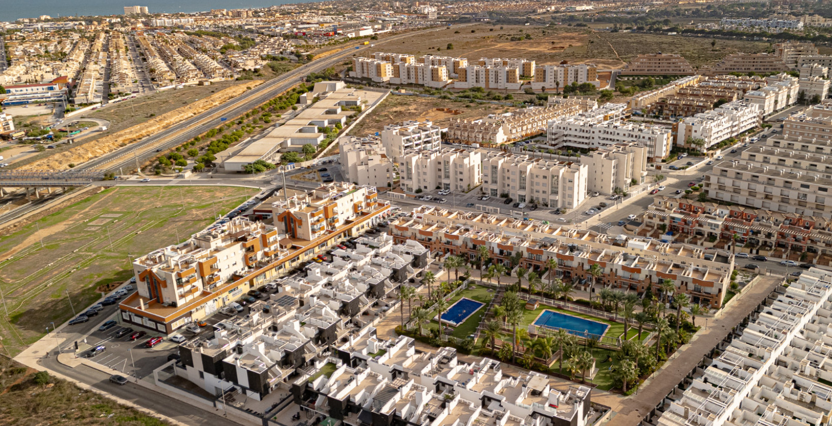 Resale - Townhouse - Los Dolses