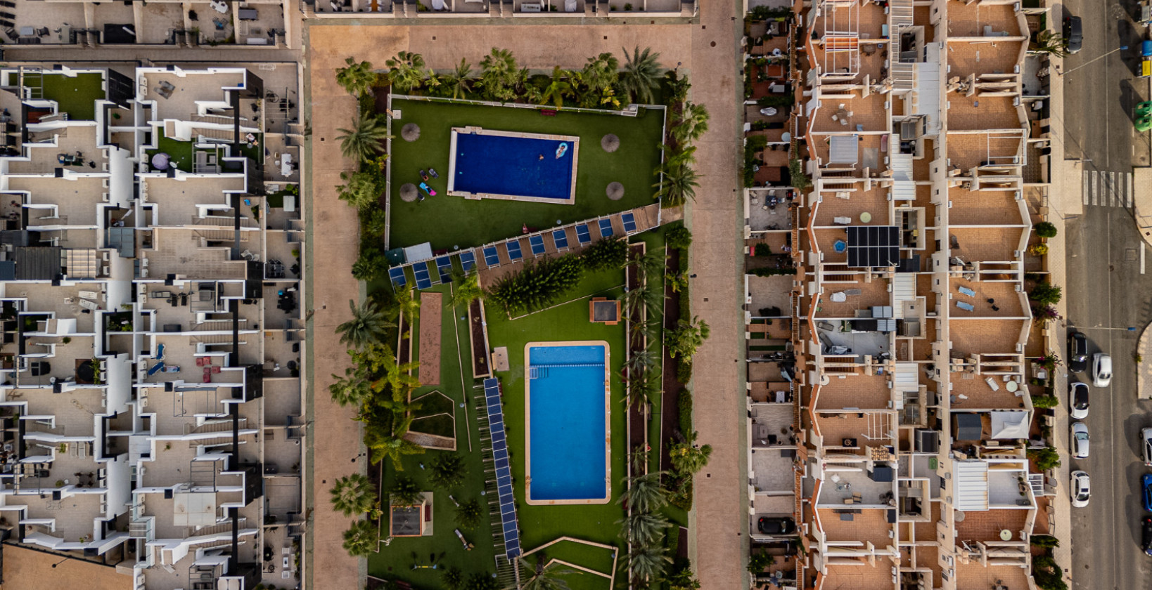 Resale - Townhouse - Los Dolses