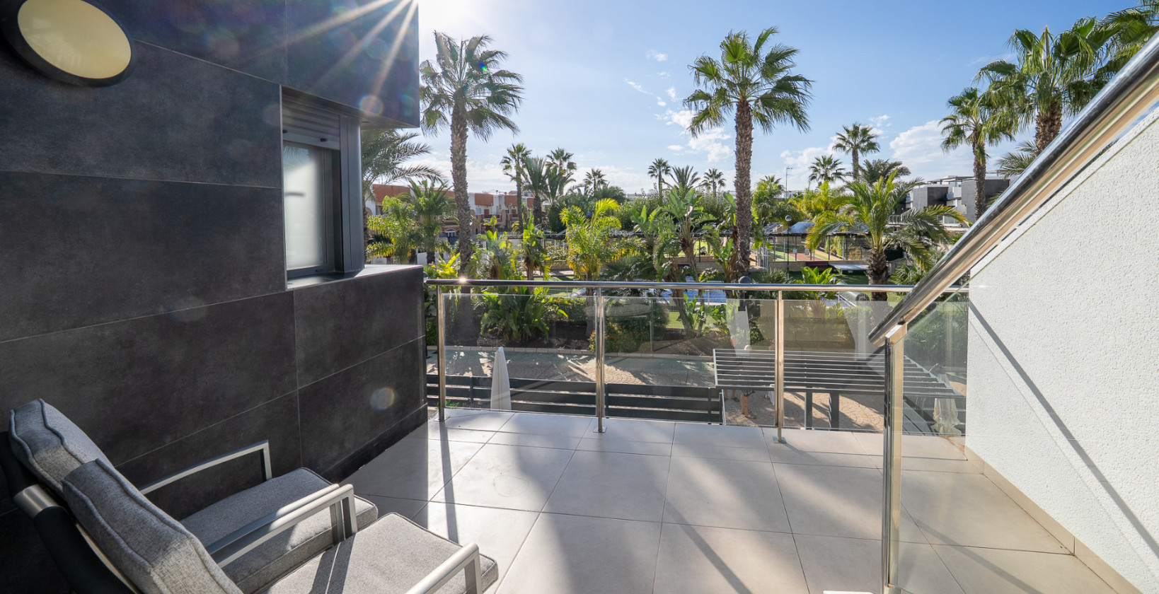 Resale - Townhouse - Los Dolses