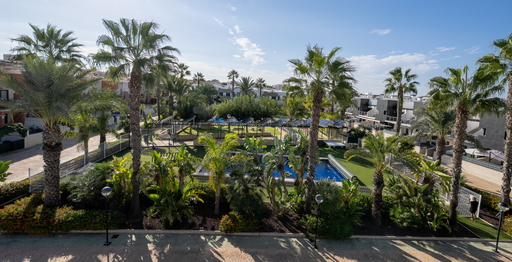 Resale - Townhouse - Los Dolses