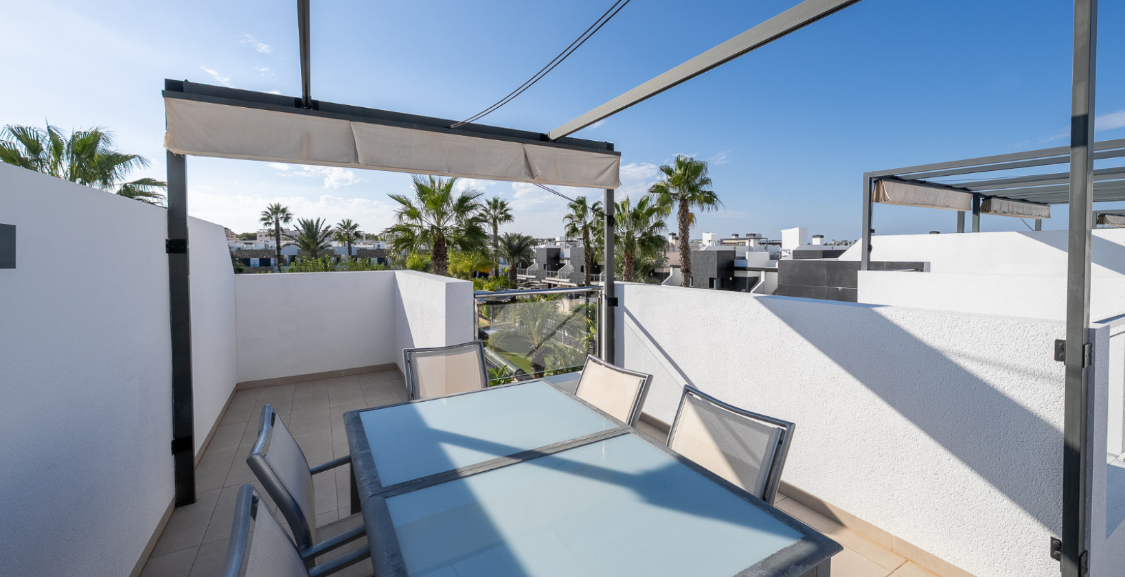 Resale - Townhouse - Los Dolses