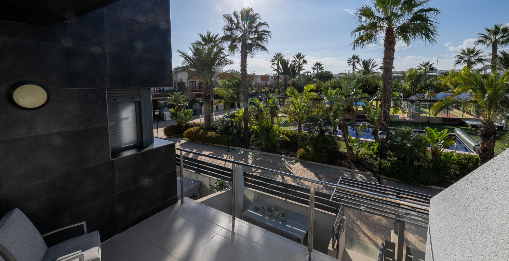 Resale - Townhouse - Los Dolses