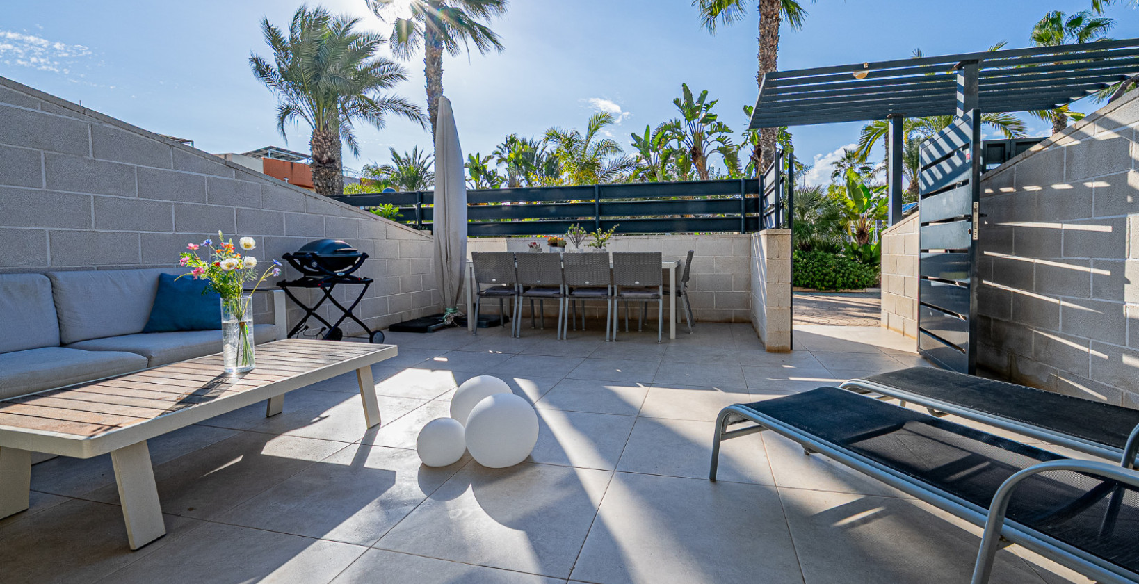 Resale - Townhouse - Los Dolses