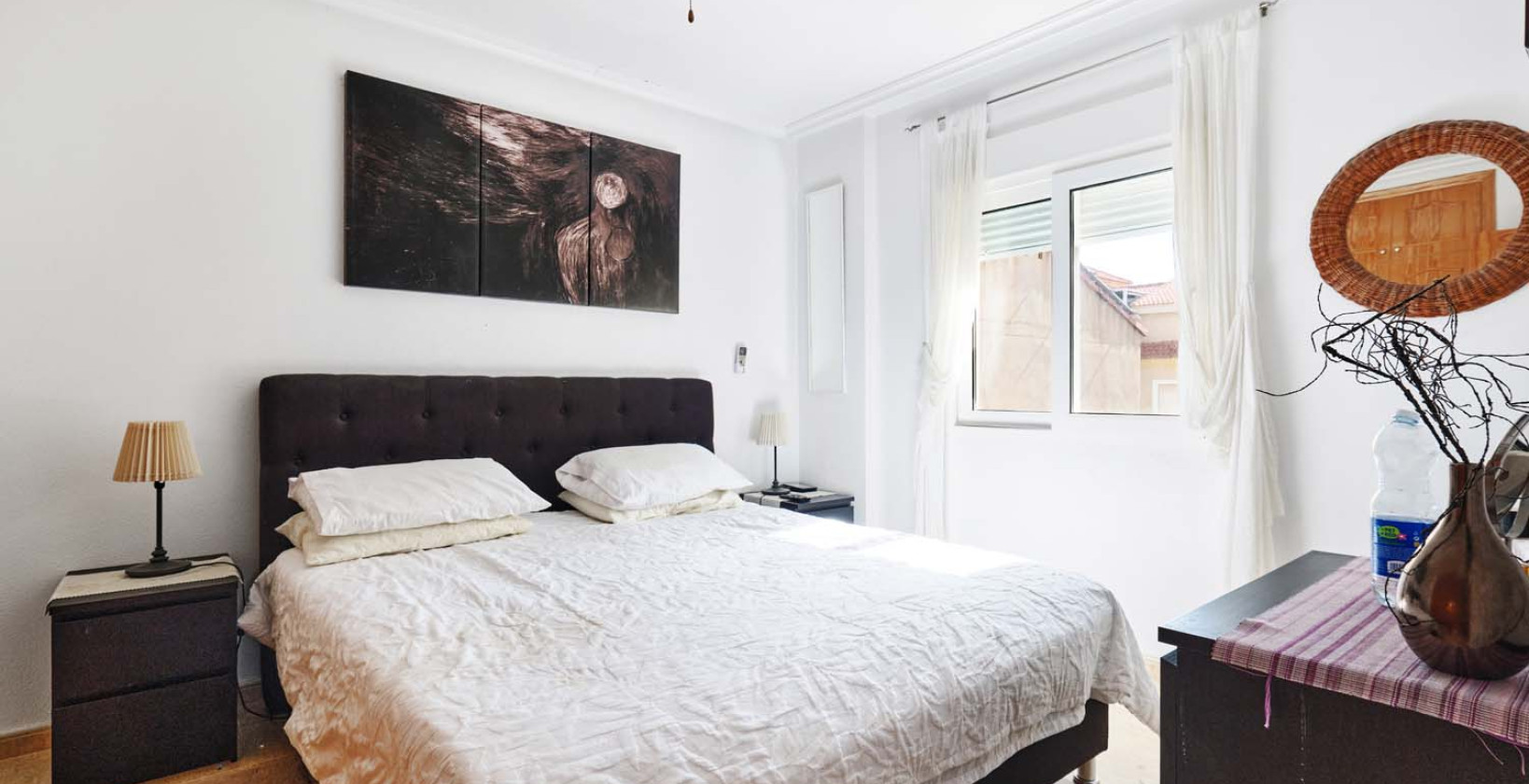 Återförsäljning - Semi-Detached Villa - Pinar de Campoverde