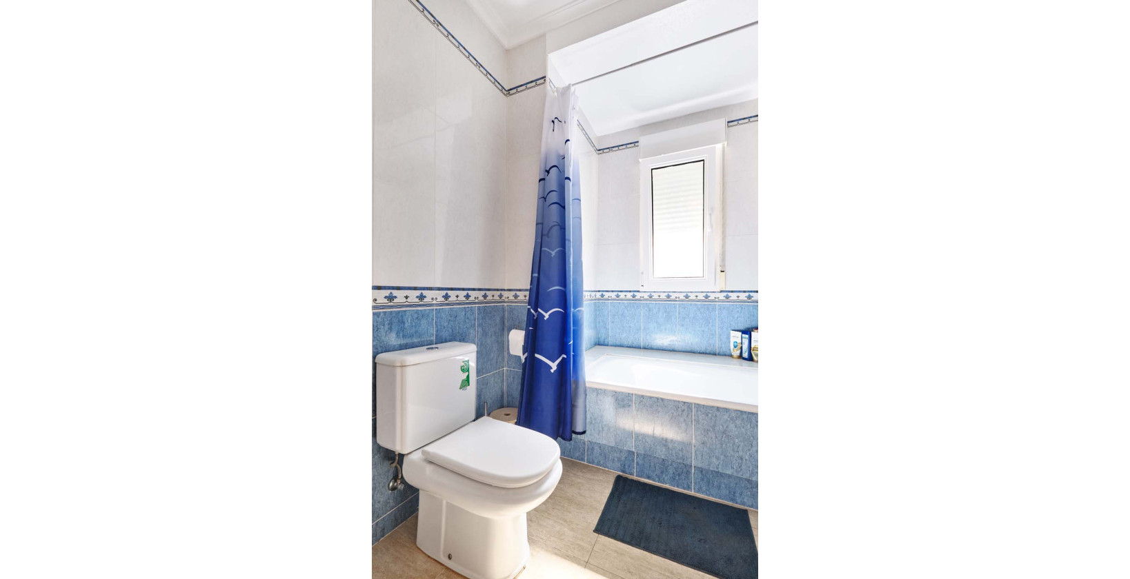 Återförsäljning - Semi-Detached Villa - Pinar de Campoverde