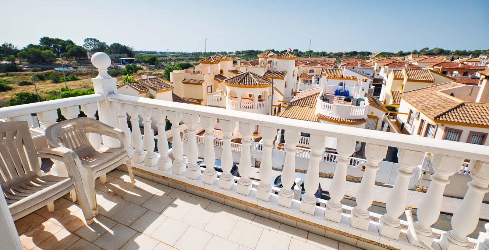 Återförsäljning - Semi-Detached Villa - Pinar de Campoverde