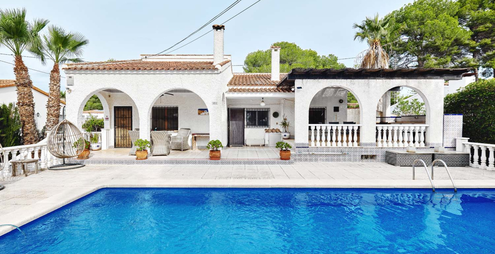 Återförsäljning - Villa - Pinar de Campoverde