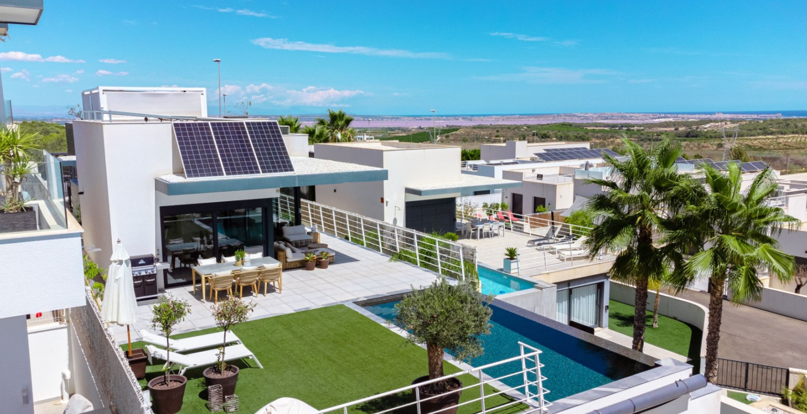 Återförsäljning - Villa - San Miguel de Salinas