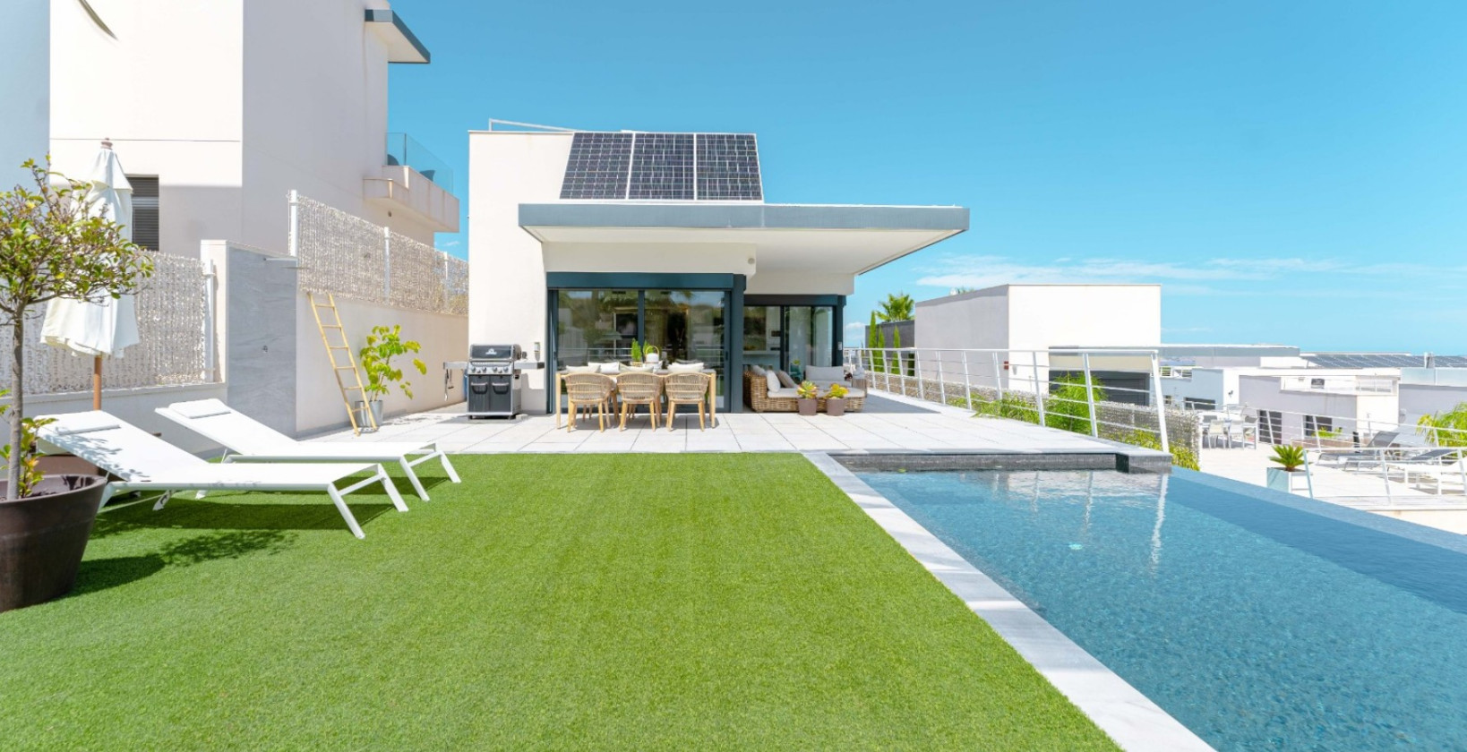 Återförsäljning - Villa - San Miguel de Salinas