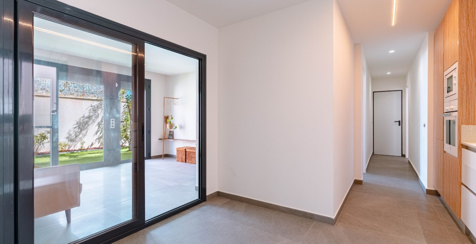 Återförsäljning - Villa - San Miguel de Salinas