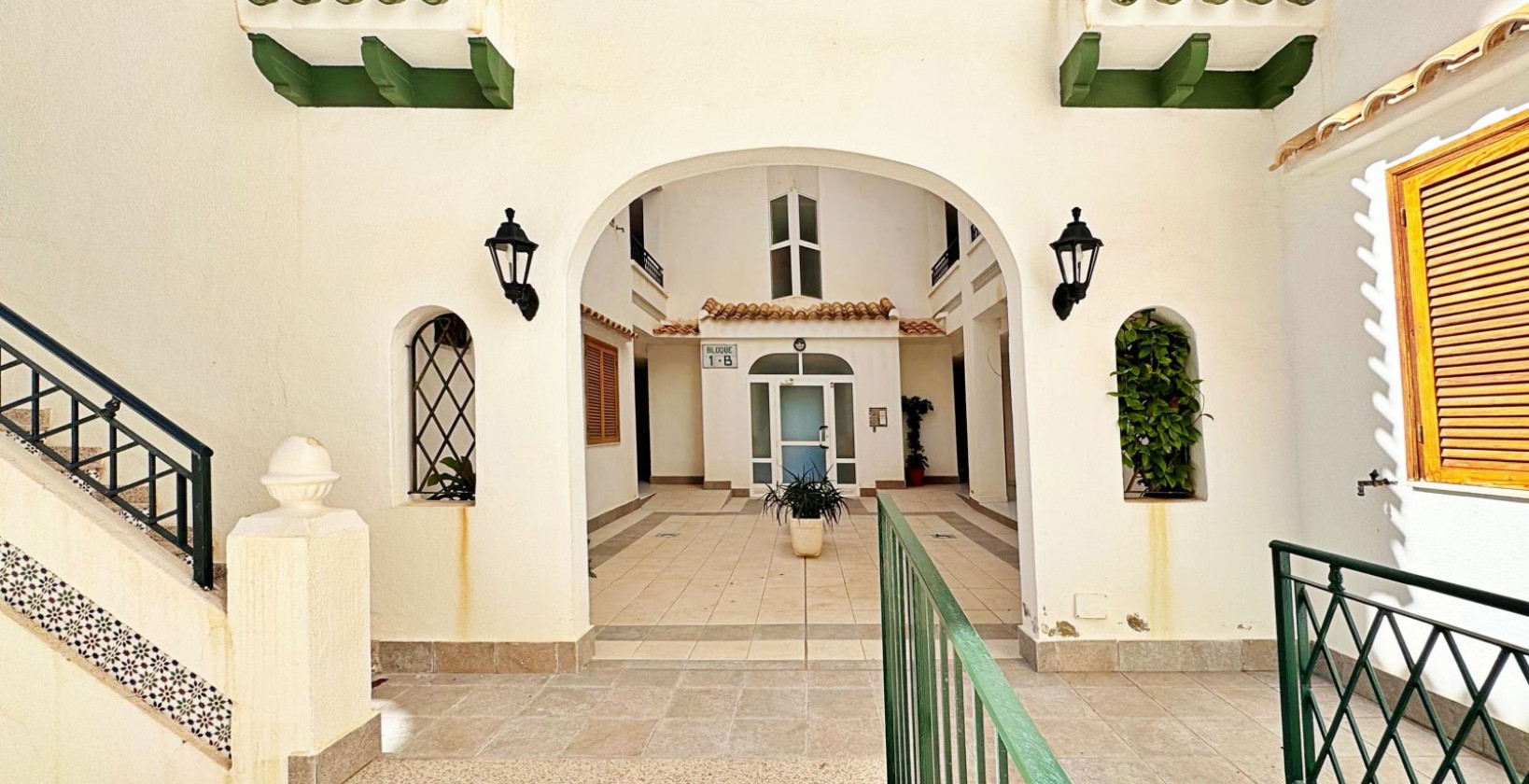 Resale - Apartment / flat - Torrevieja - La Mata