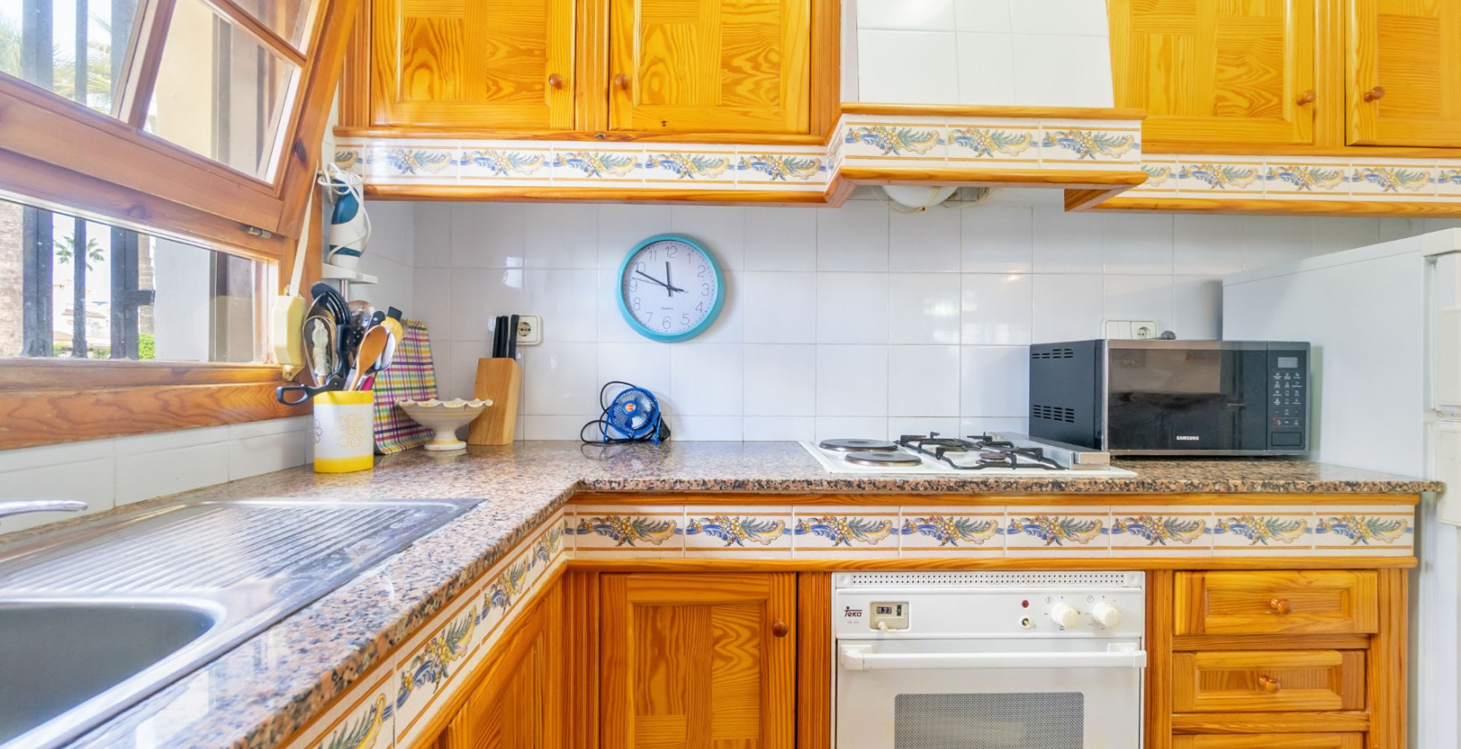 Resale - Apartment / flat - Orihuela Costa - Villamartín