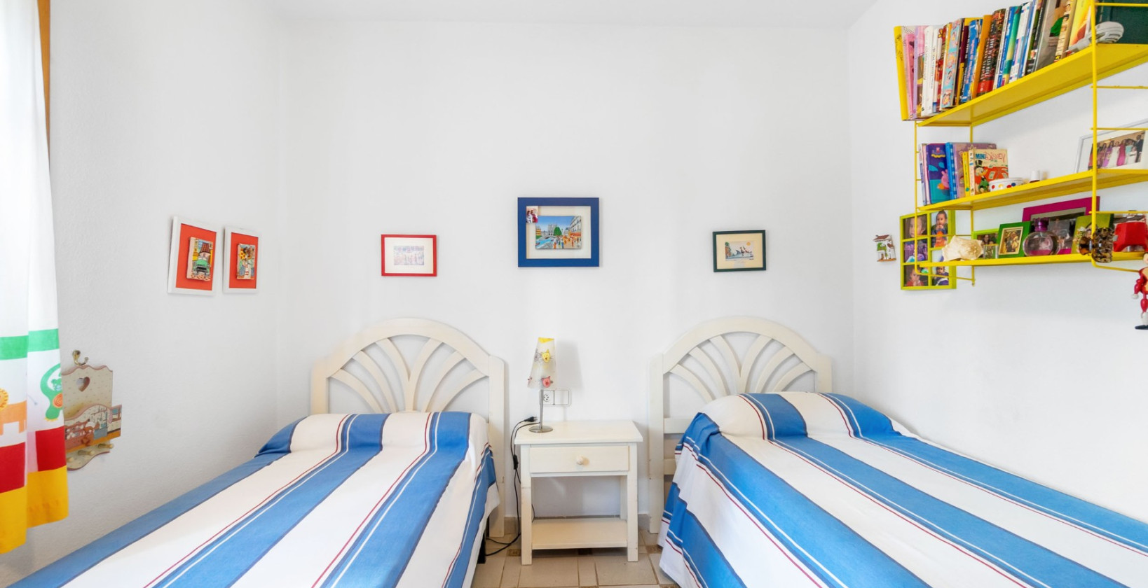 Resale - Apartment / flat - Orihuela Costa - Villamartín