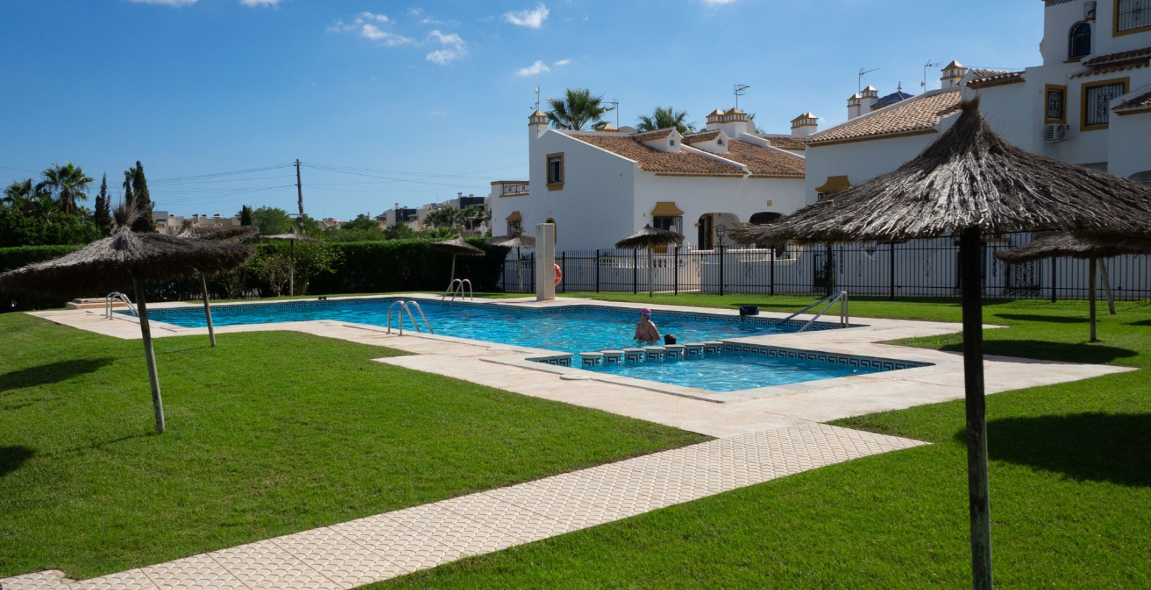 Resale - Apartment / flat - Orihuela Costa - Villamartín