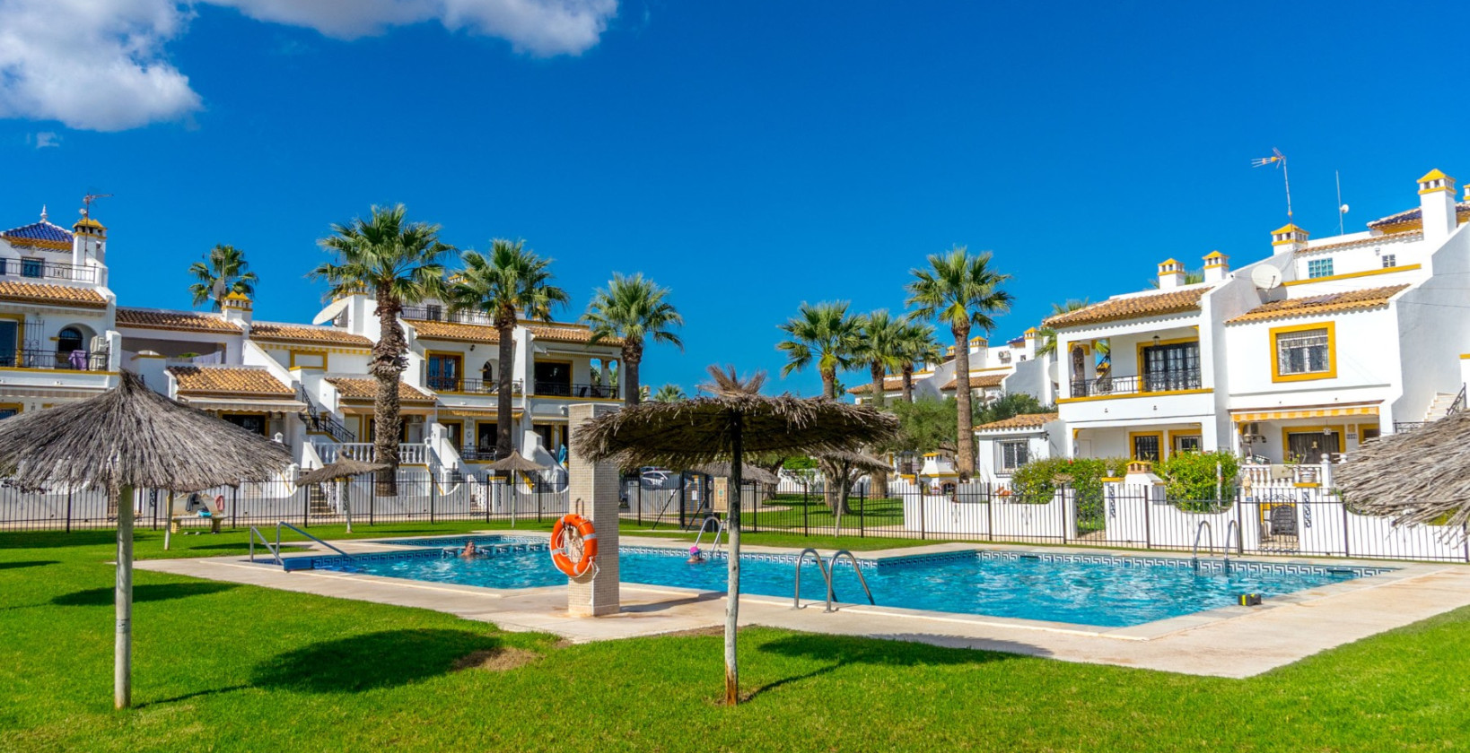 Resale - Apartment / flat - Orihuela Costa - Villamartín