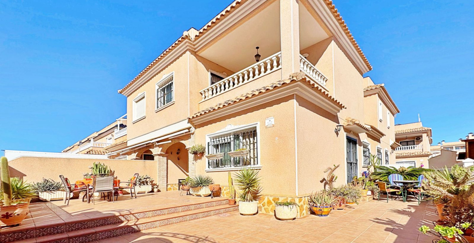 Resale - Townhouse - Orihuela Costa - Villamartín
